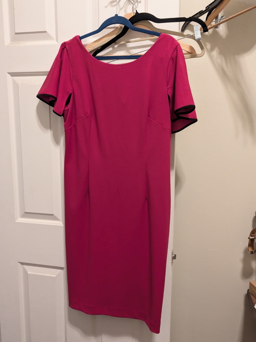 Glamour Fuchsia Midi Dress with Flutter Sleeves and Cape back